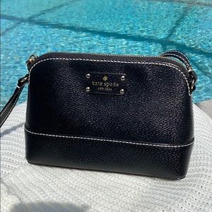 Kate Spade New York cross body bag